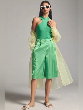 ANTHROPOLOGIE M Hutch Pleated Utility Shorts in Absinthe Green • Cargo Satin
